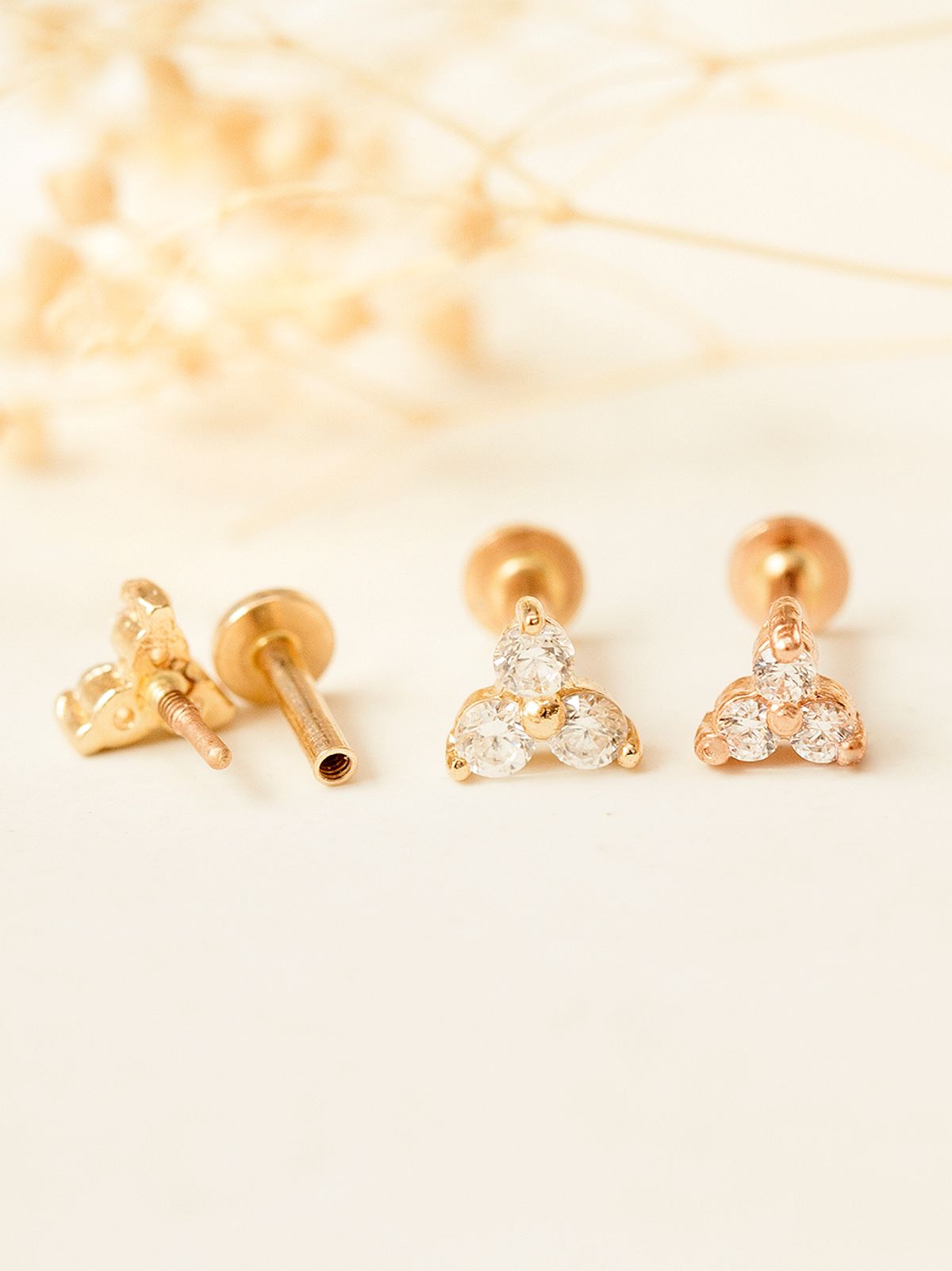 미니멀피어싱(MINIMALPIERCING) 14K 인터널 삼각 큐빅 라블렛 피어싱