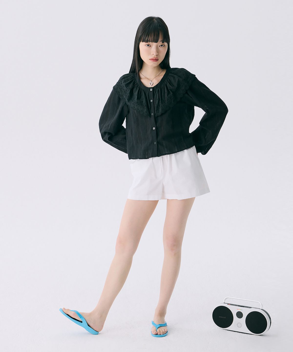 준준스페이스(JUNEJUNE SPACE) VOL12. Ruffle Blouse_Black(VOL12. 러플블라우스_블랙)