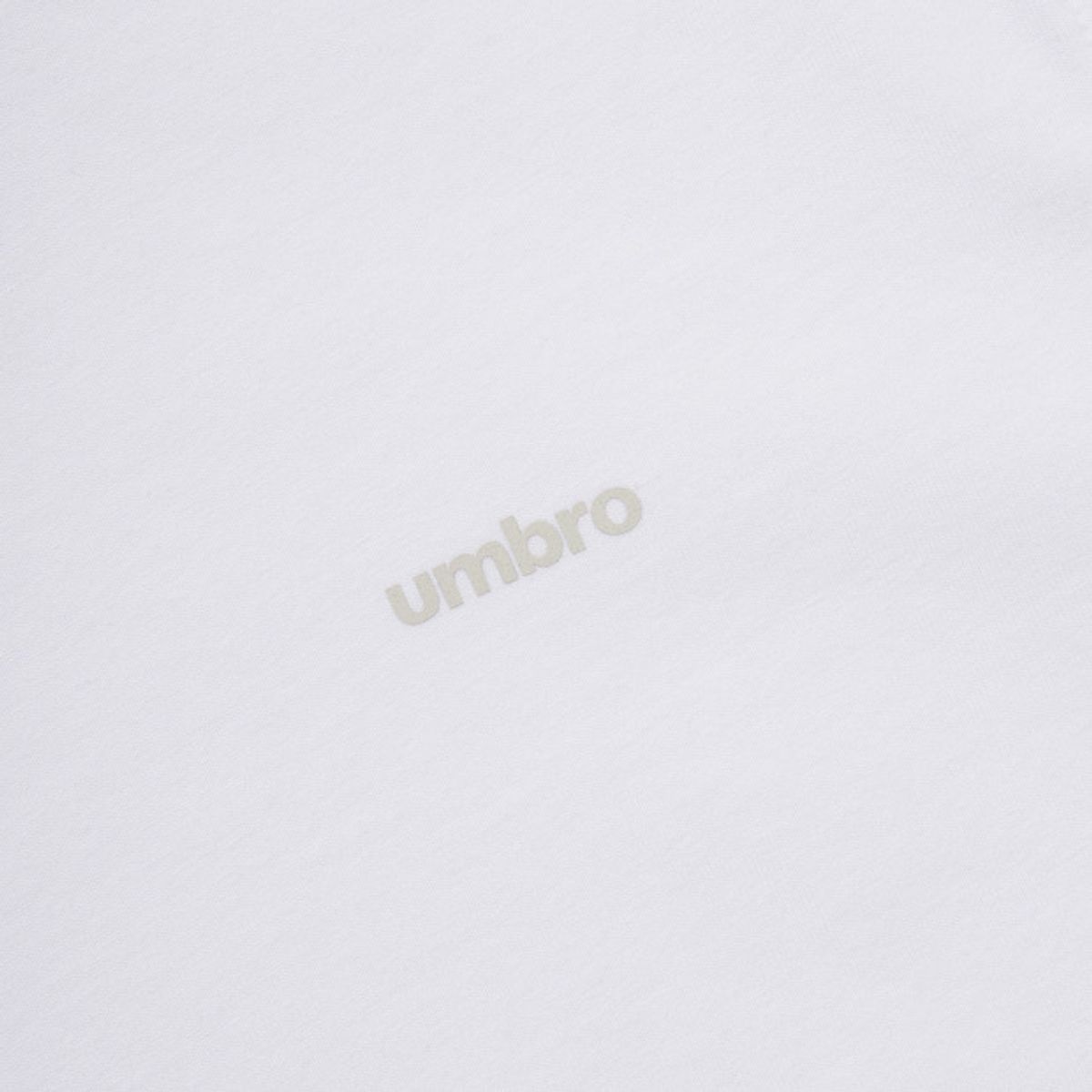 엄브로(UMBRO) 우먼스 슬림핏 반팔티 화이트(UQ222CRS51)