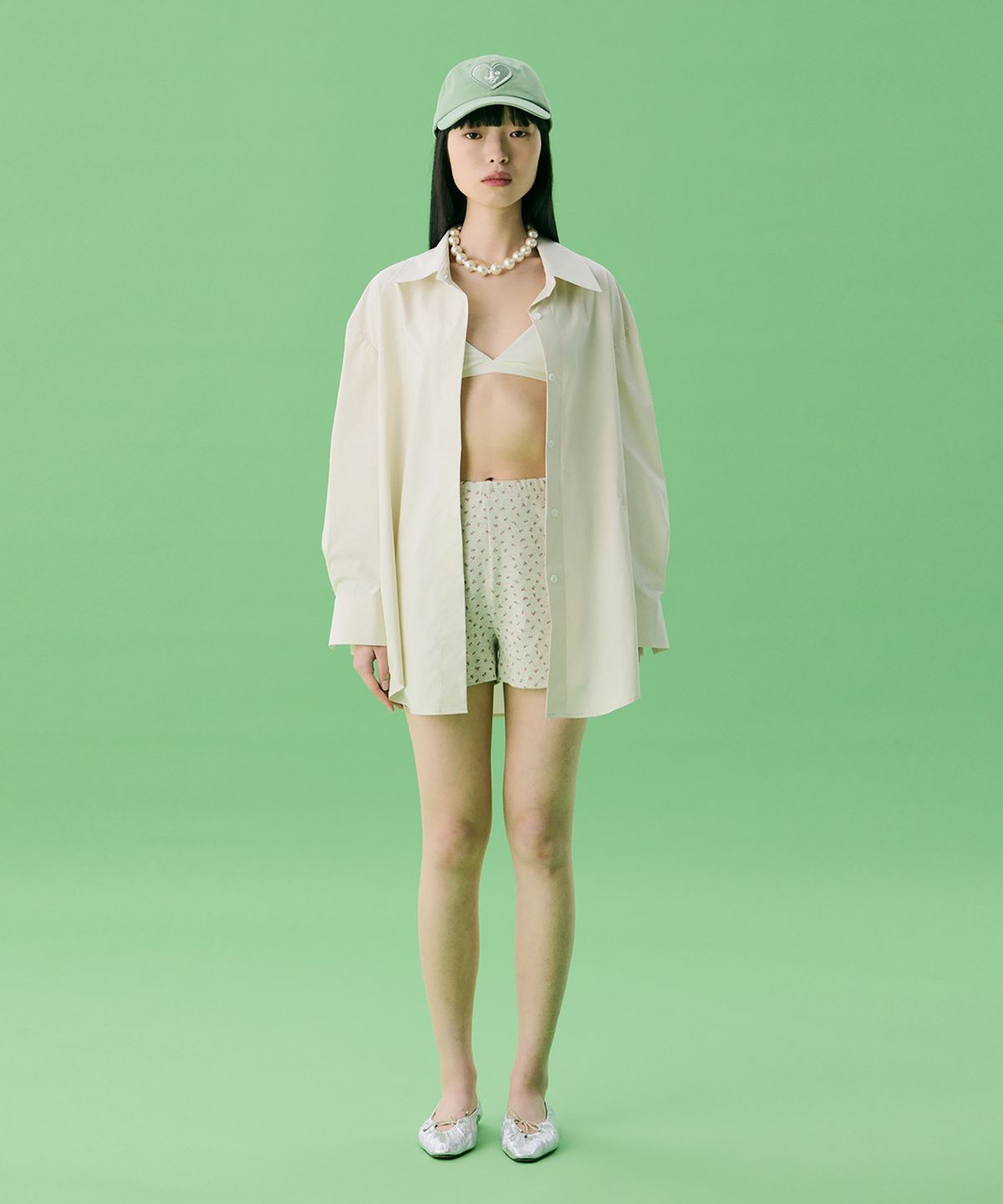 준준스페이스(JUNEJUNE SPACE) VOL12. Symbol Embroidery Solid Shirts_4Color(VOL12. 심볼 자수 솔리드 셔츠_4Color)