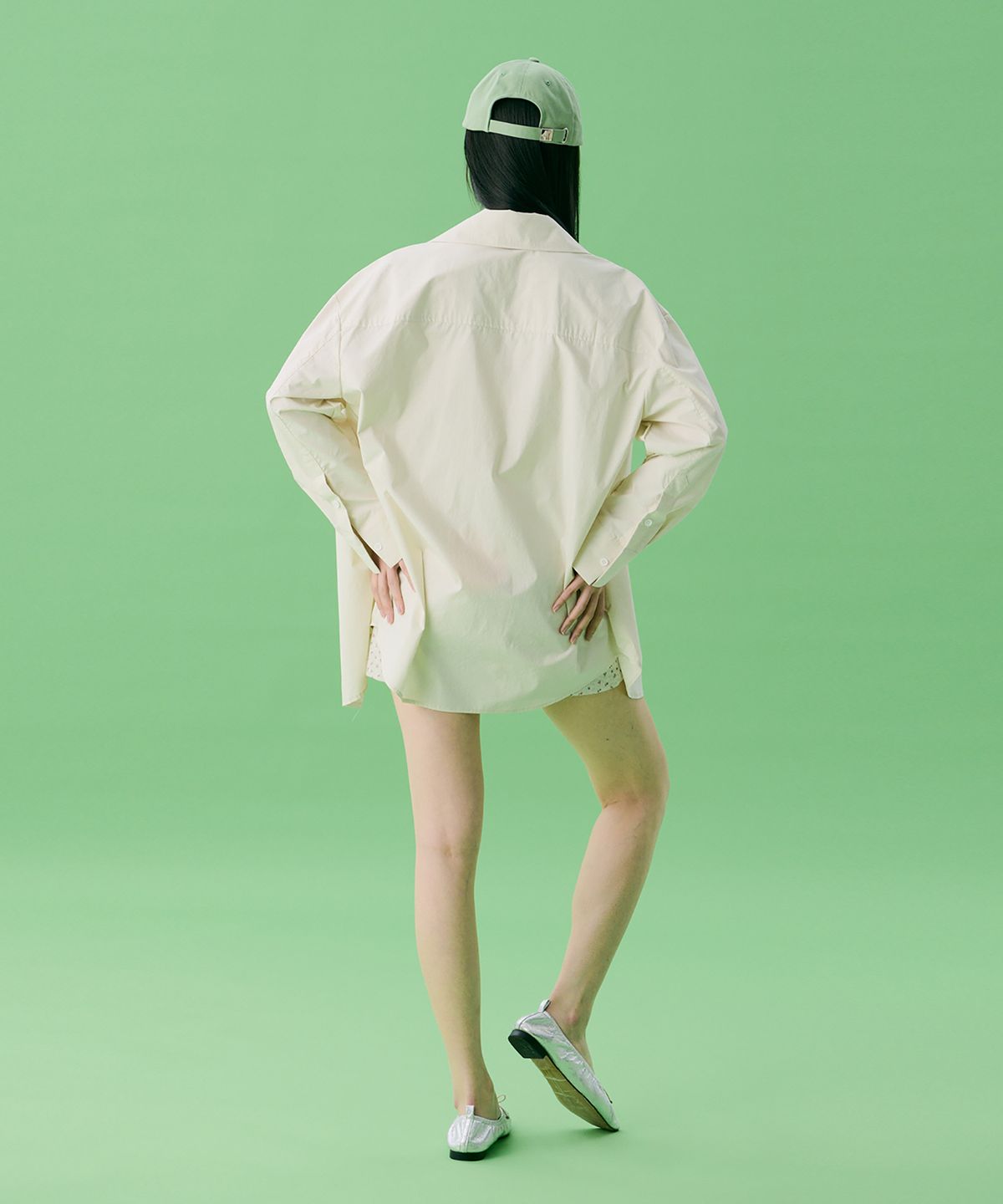 준준스페이스(JUNEJUNE SPACE) VOL12. Symbol Embroidery Solid Shirts_4Color(VOL12. 심볼 자수 솔리드 셔츠_4Color)