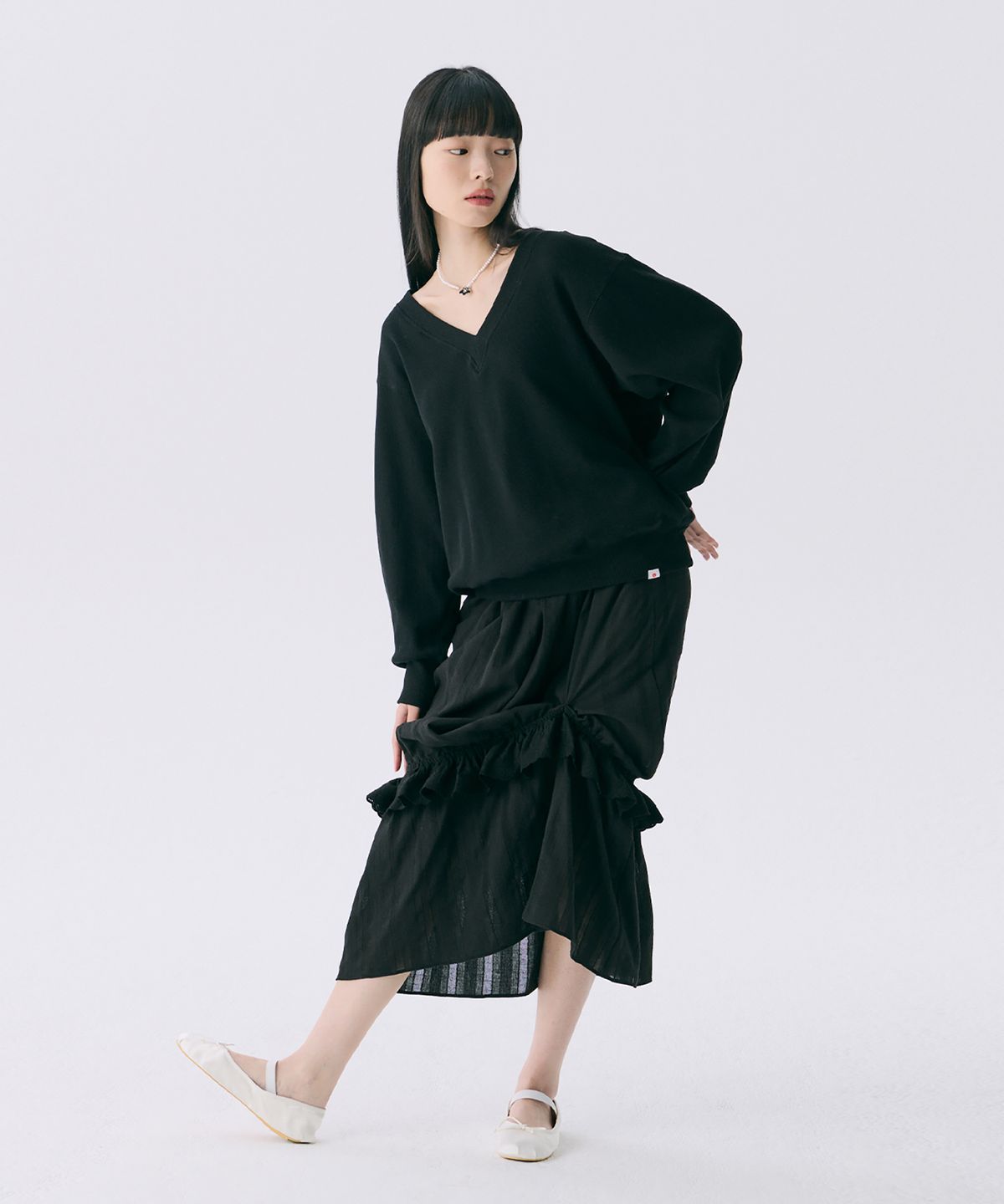 준준스페이스(JUNEJUNE SPACE) VOL12. V-neck Waffle T_Black(VOL12. 브이넥와플T_블랙)