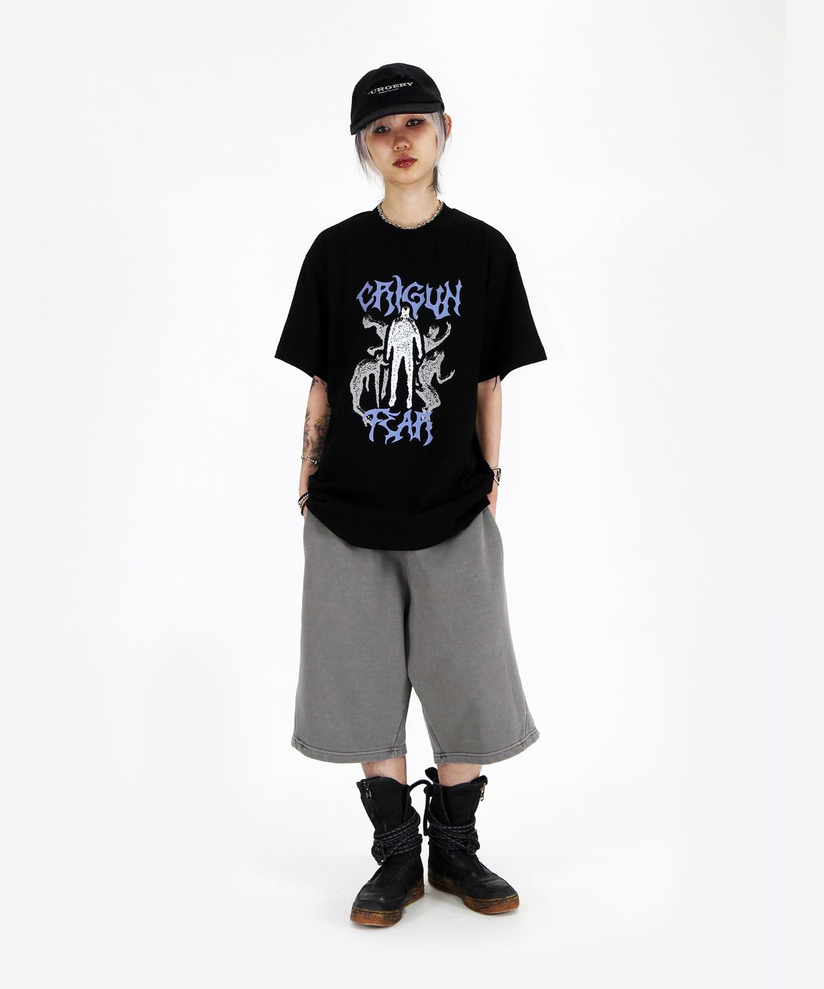 크리건(CRIGUN) Crigun Fear 세미 오버핏 반팔티 BLACK