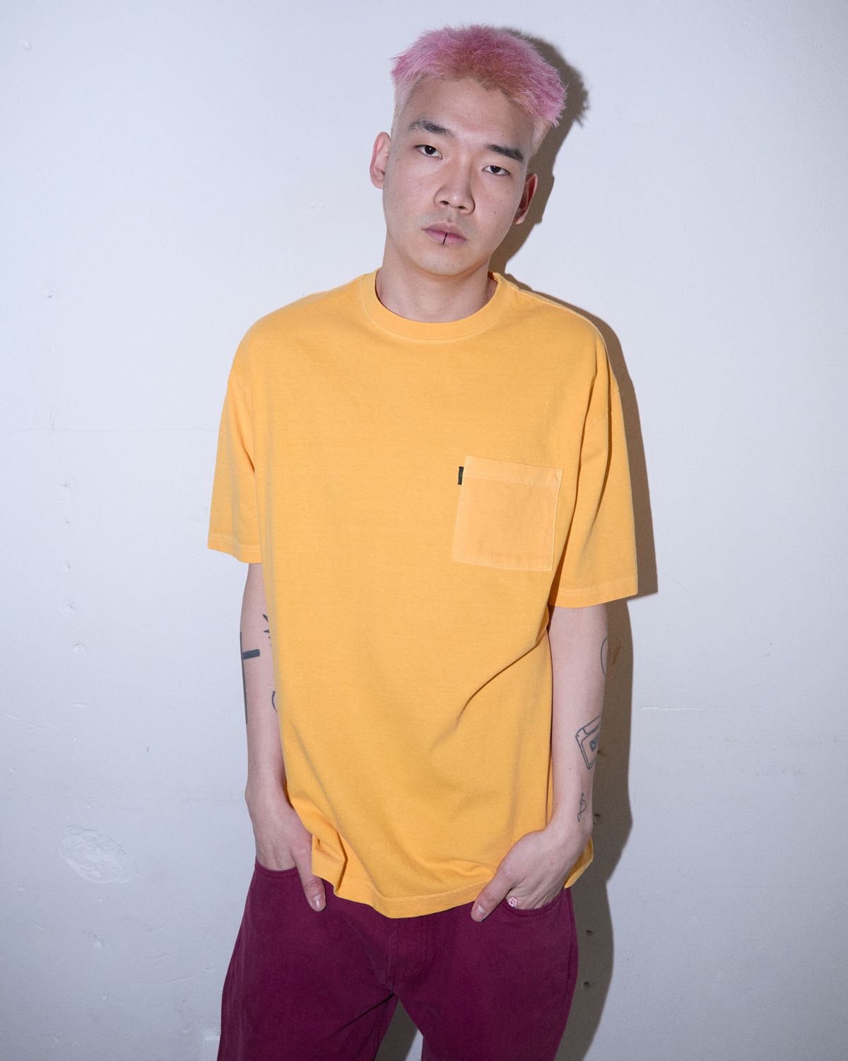 애프터매스(AFTERMATH) STAIN GRAPHIC TEE (YELLOW)