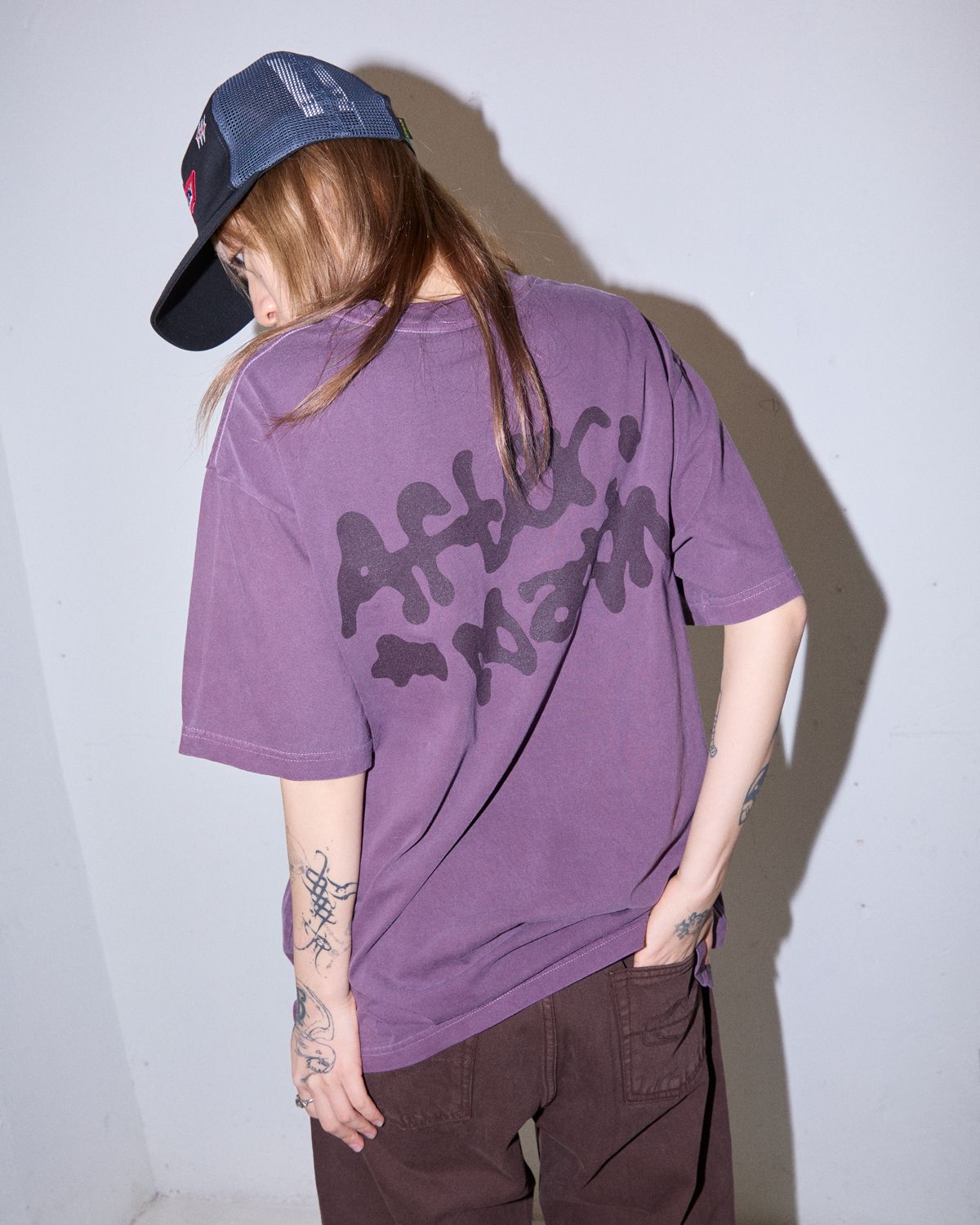 애프터매스(AFTERMATH) STAIN GRAPHIC TEE (PURPLE)