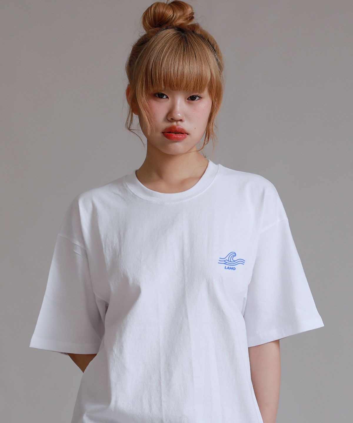 라이크더모스트(LIKE THE MOST) 서핑 라모 오버핏 반팔 티셔츠_화이트