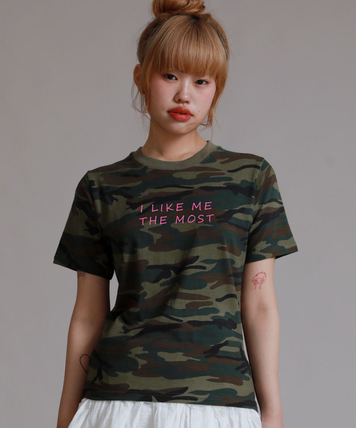 라이크더모스트(LIKE THE MOST) 밀리터리 카모 레귤러 반팔 티셔츠_카키