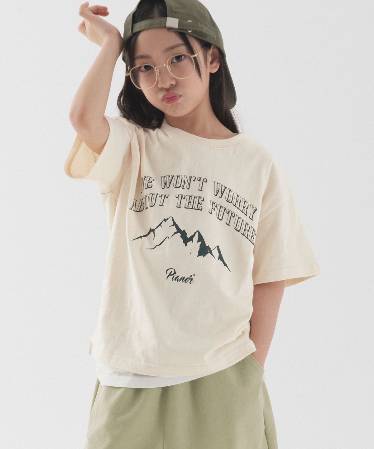 피아네르 키즈(PIANER KIDS) 마운틴 그래픽 오버핏 반팔 (크림)