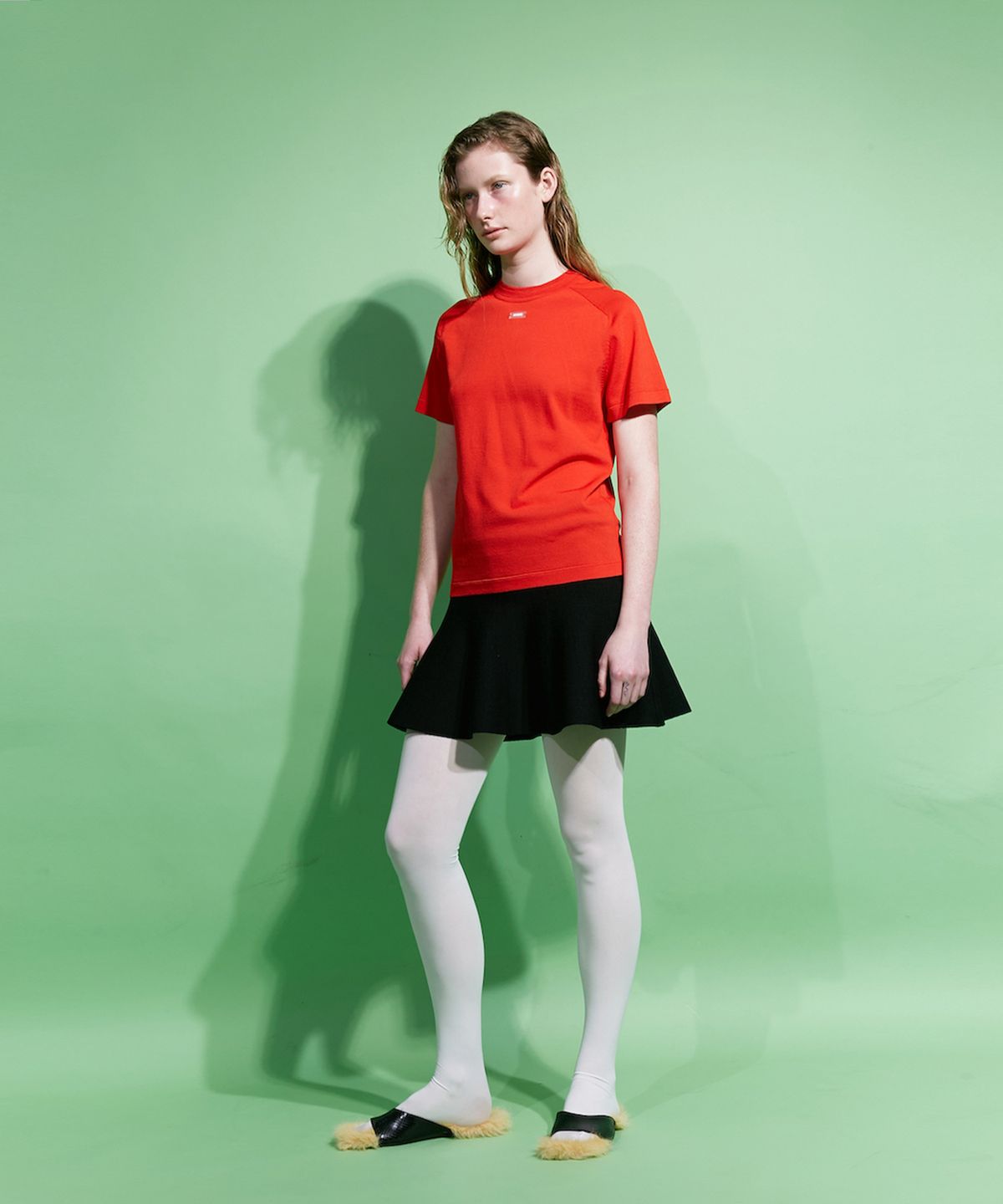 매기(MAGGIE) Shiny Half Sleeve (Red)