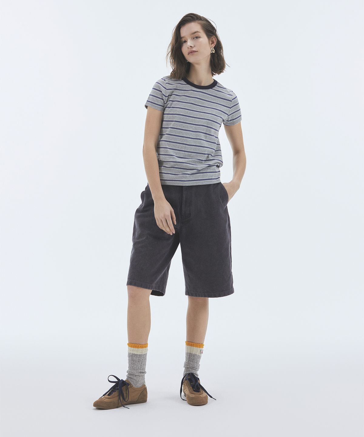 노앙(NOHANT) STRIPE CROP SHORT SLEEVE T-SHIRT GRAY