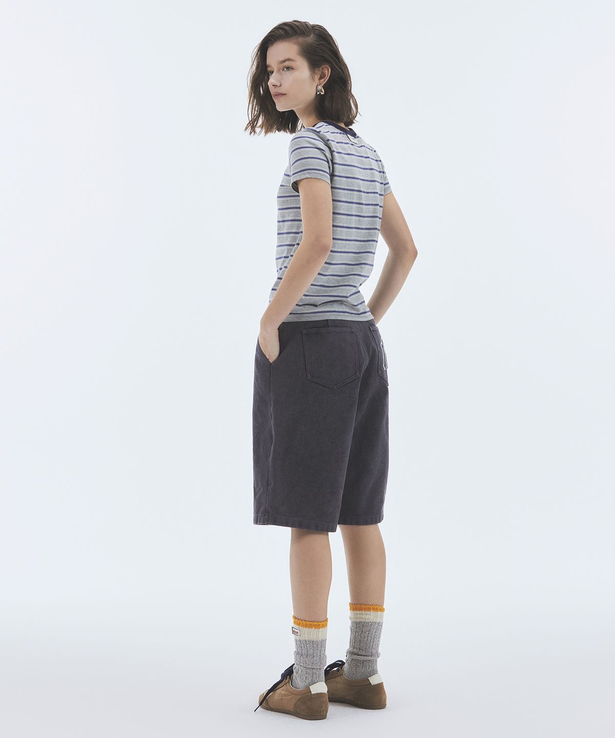 노앙(NOHANT) STRIPE CROP SHORT SLEEVE T-SHIRT GRAY