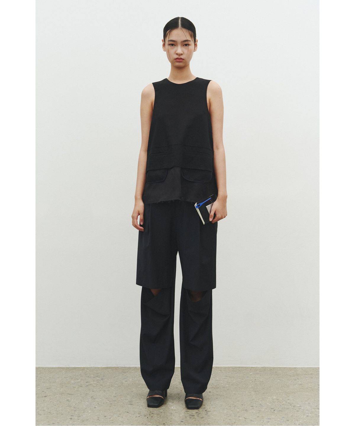 래코드(RECODE) Back Volumne Sleeveless Top_RQTAM25521BKX