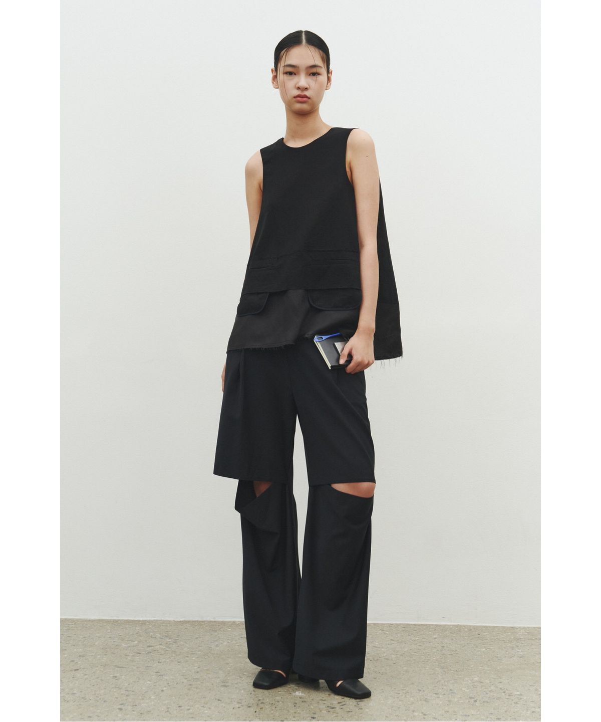 래코드(RECODE) Back Volumne Sleeveless Top_RQTAM25521BKX