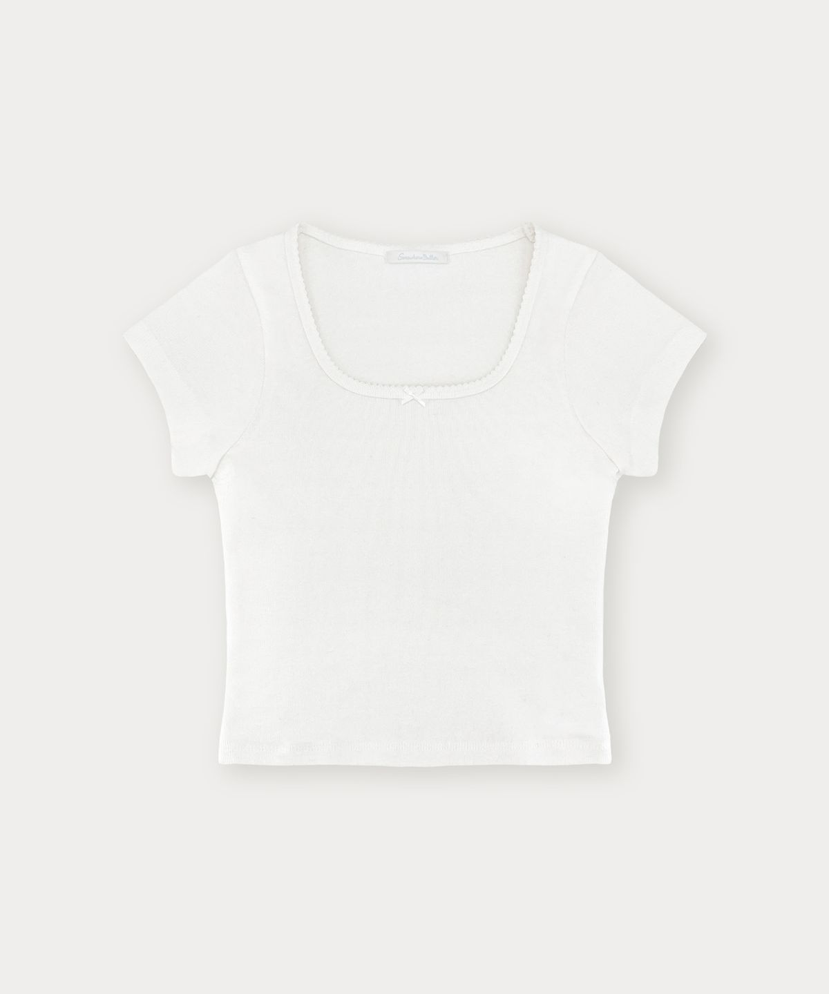 썸웨어버터(SOMEWHEREBUTTER) Ribbon Square Top - Ivory
