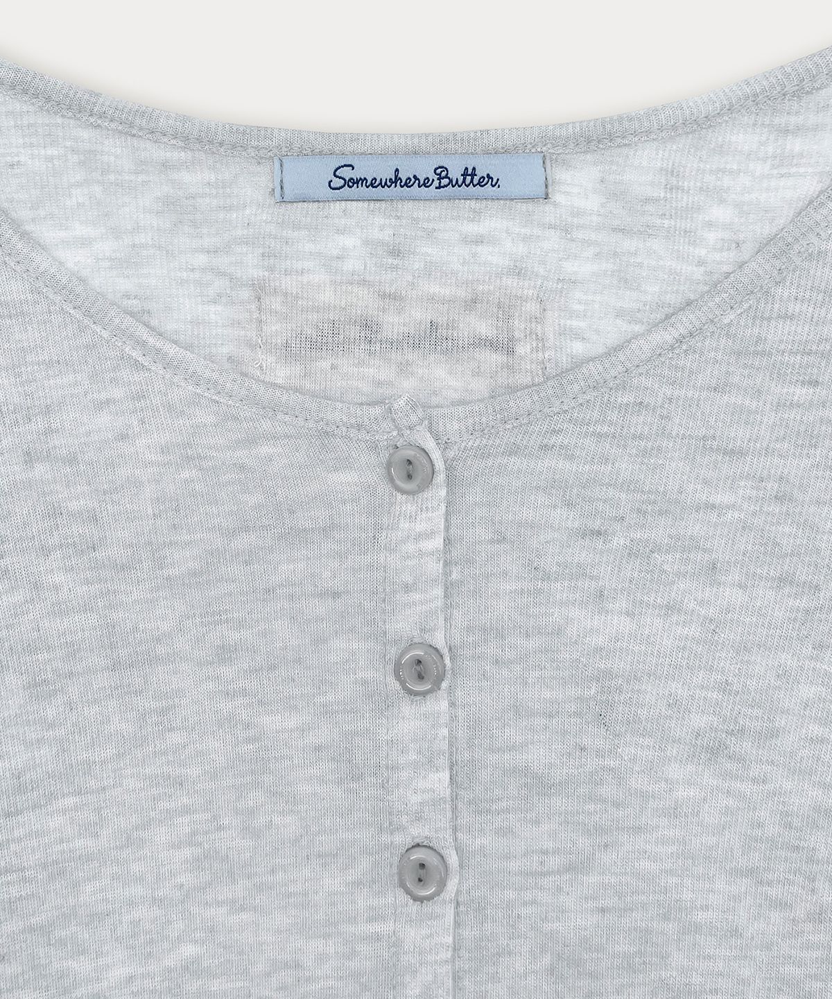 썸웨어버터(SOMEWHEREBUTTER) Lovey Button Cardigan - Grey