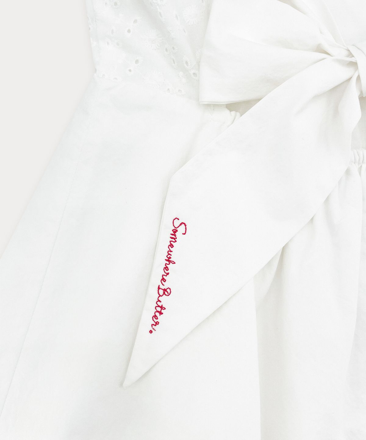 썸웨어버터(SOMEWHEREBUTTER) Dessert Lace Mini Dress - Ivory