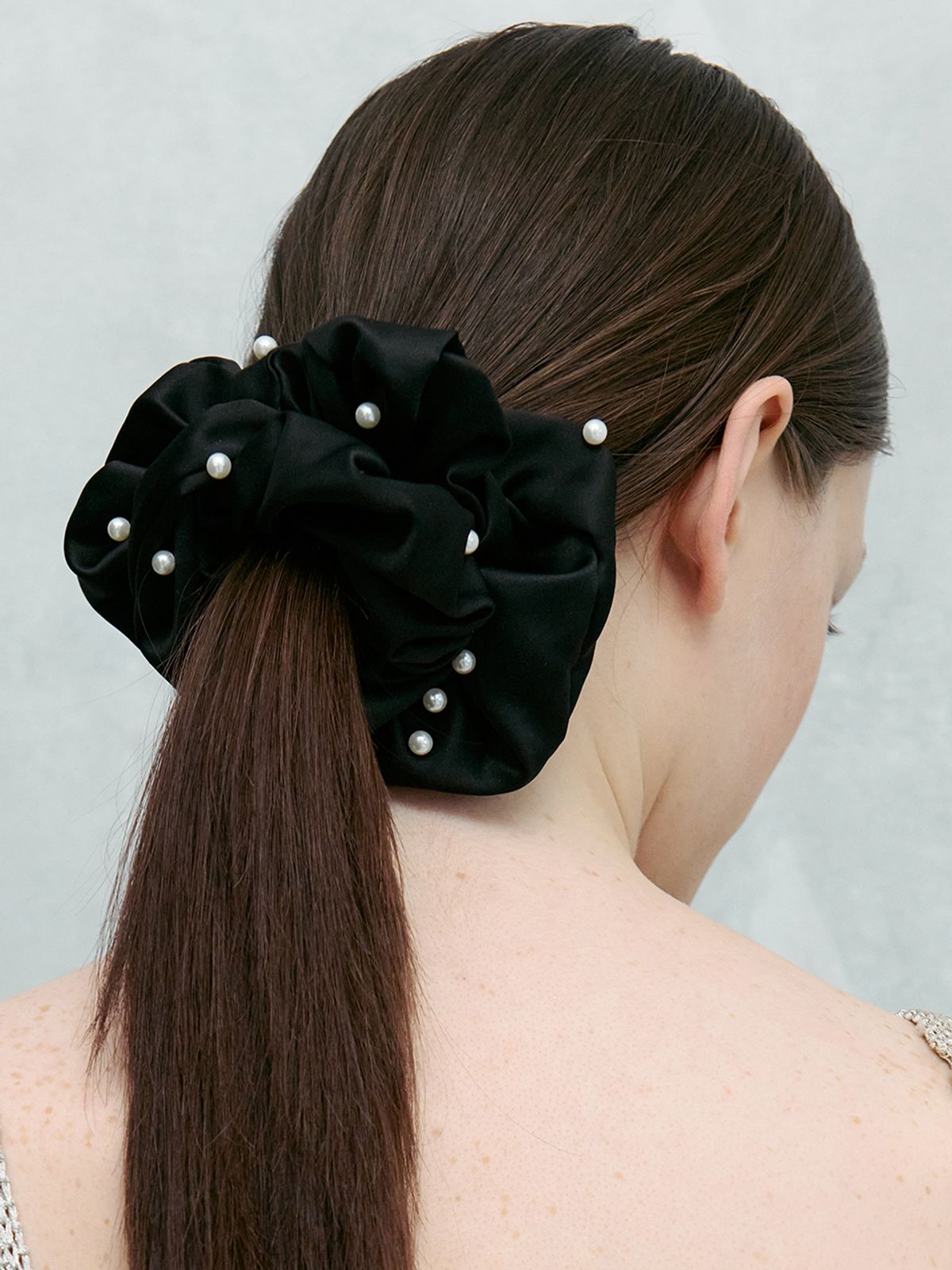 빈티지헐리우드(VINTAGE HOLLYWOOD) Bella Pearl Scrunchie_VH2534HB006M