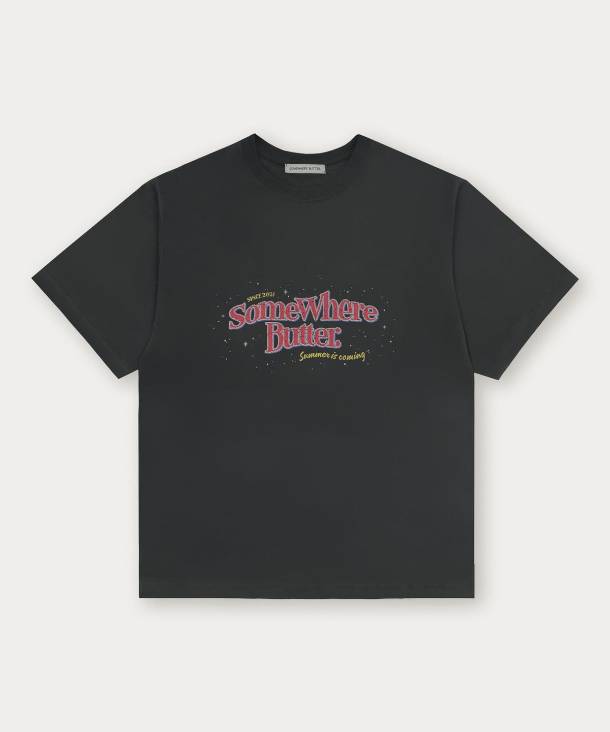 썸웨어버터(SOMEWHEREBUTTER) Shine Wave Logo Over-fit Top - Charcoal