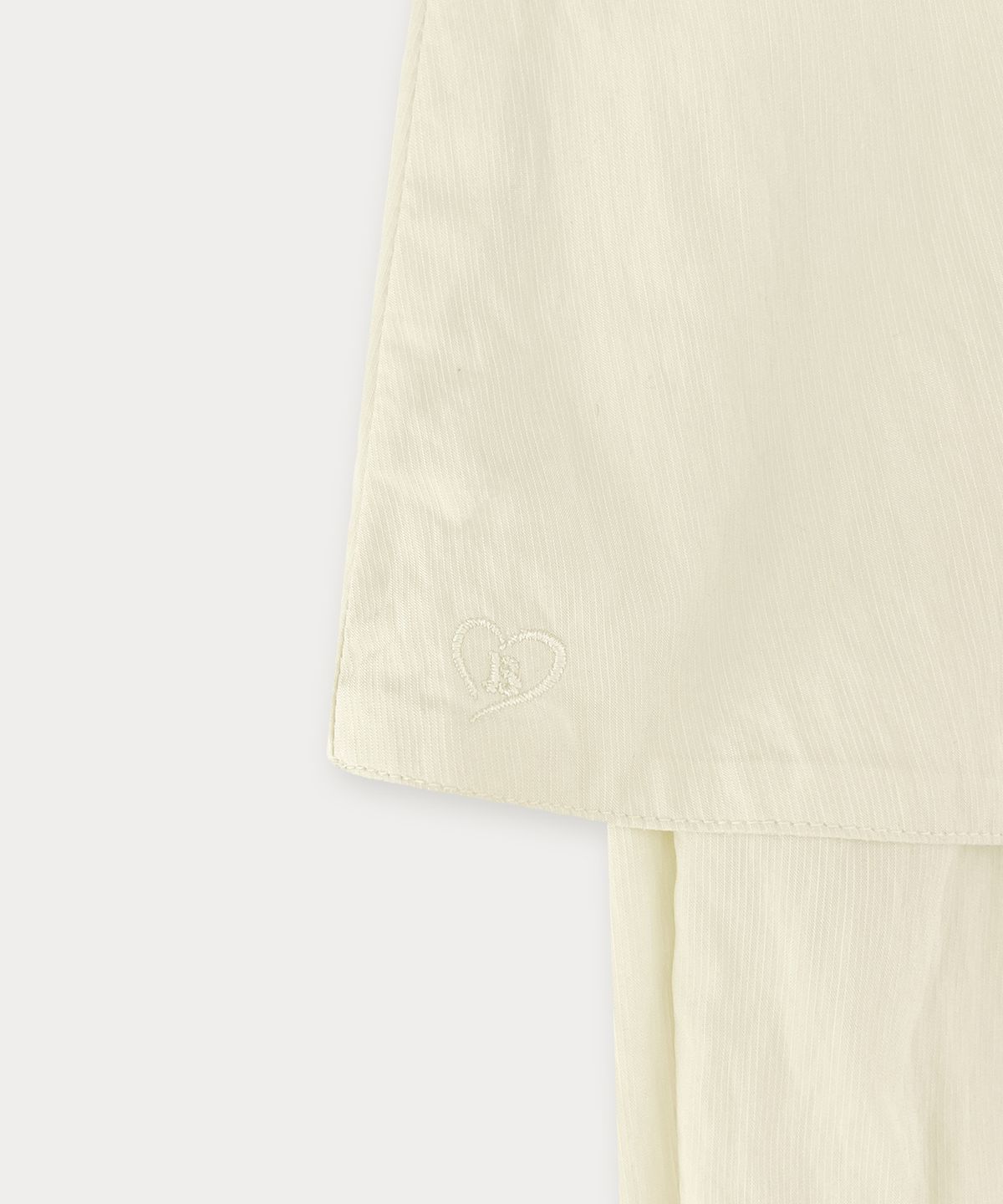 썸웨어버터(SOMEWHEREBUTTER) Muse Layered Skirt Pants - Cream