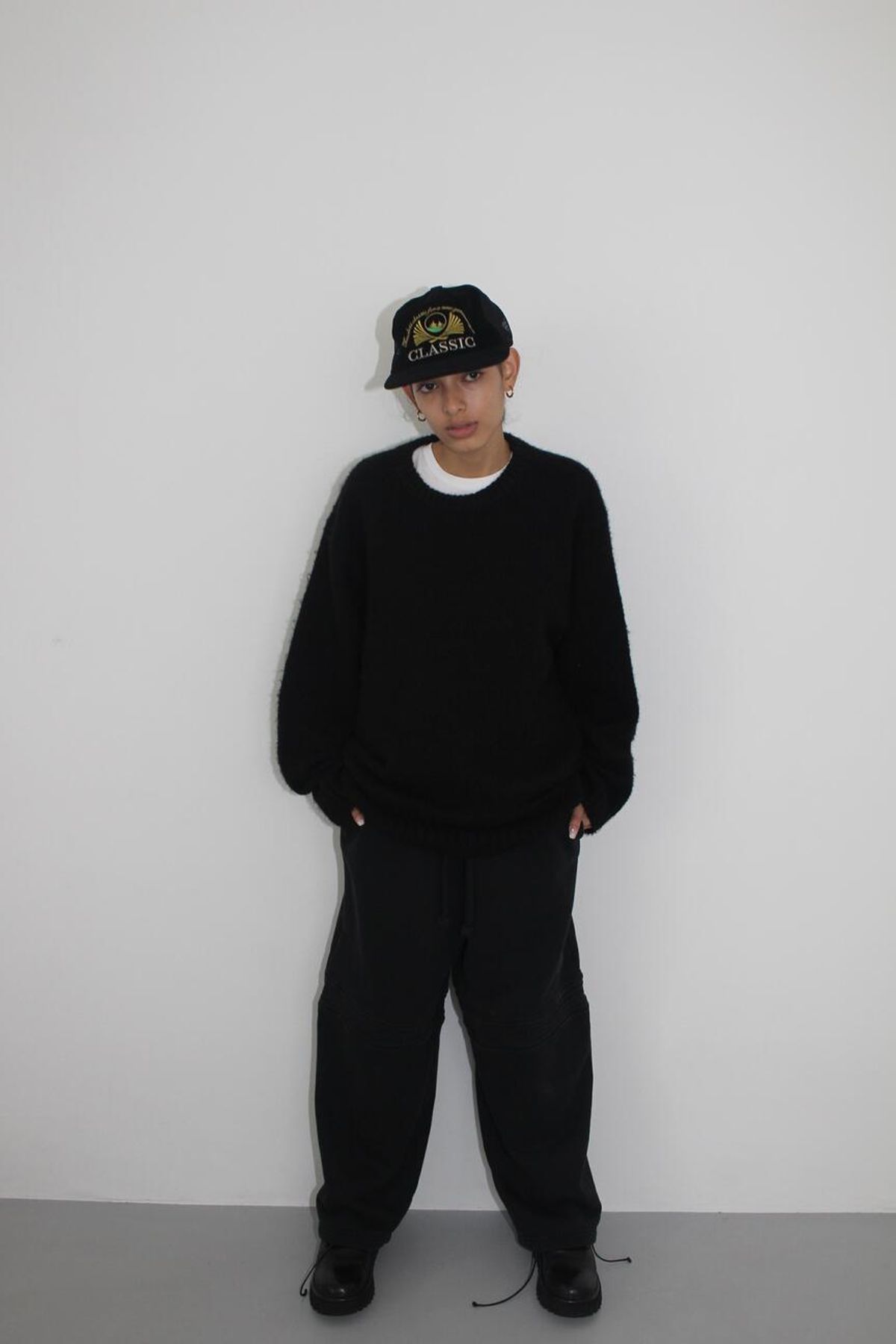 어텐즈(ATTENDS) Classic Lettering Cap (Black)