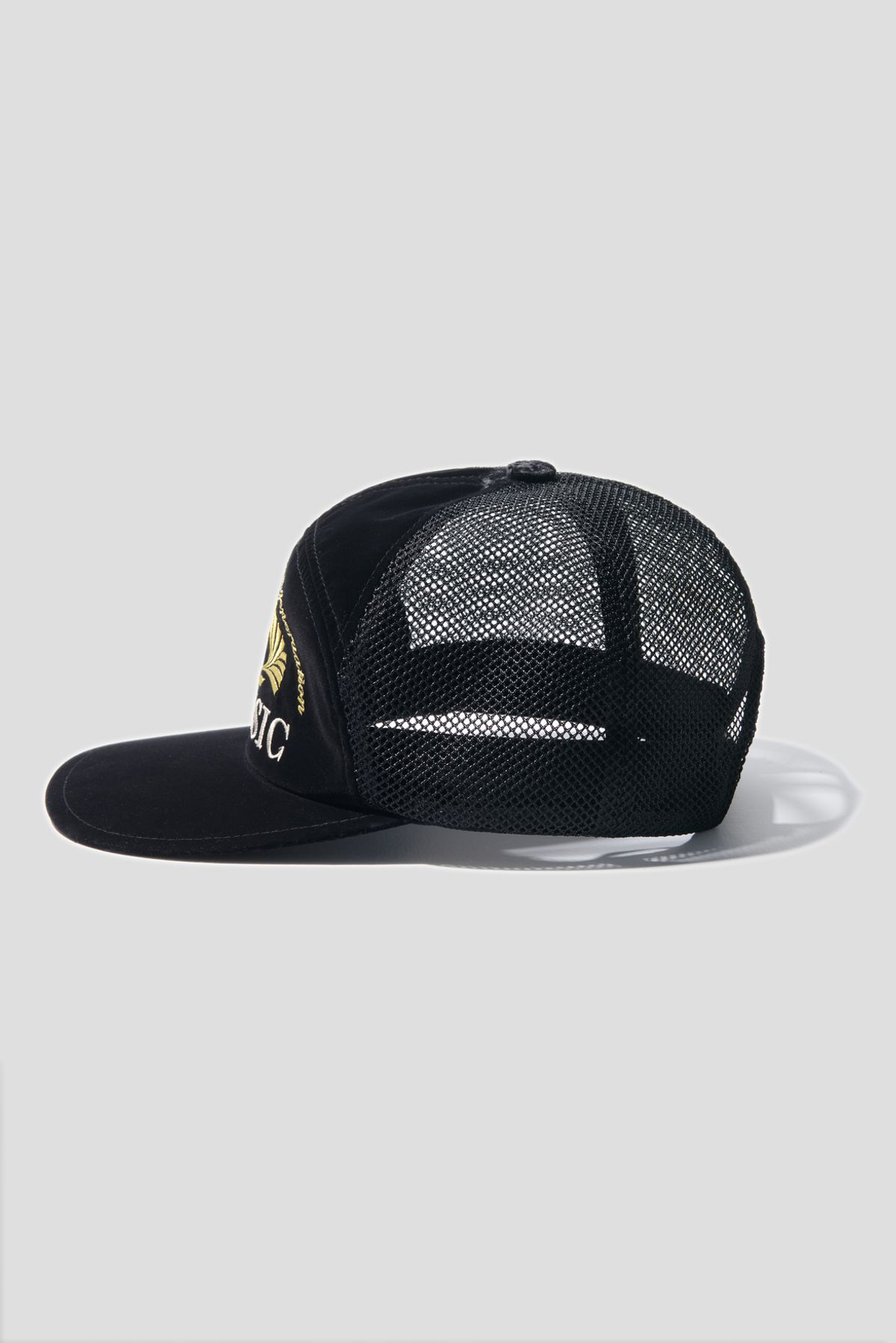 어텐즈(ATTENDS) Classic Lettering Cap (Black)