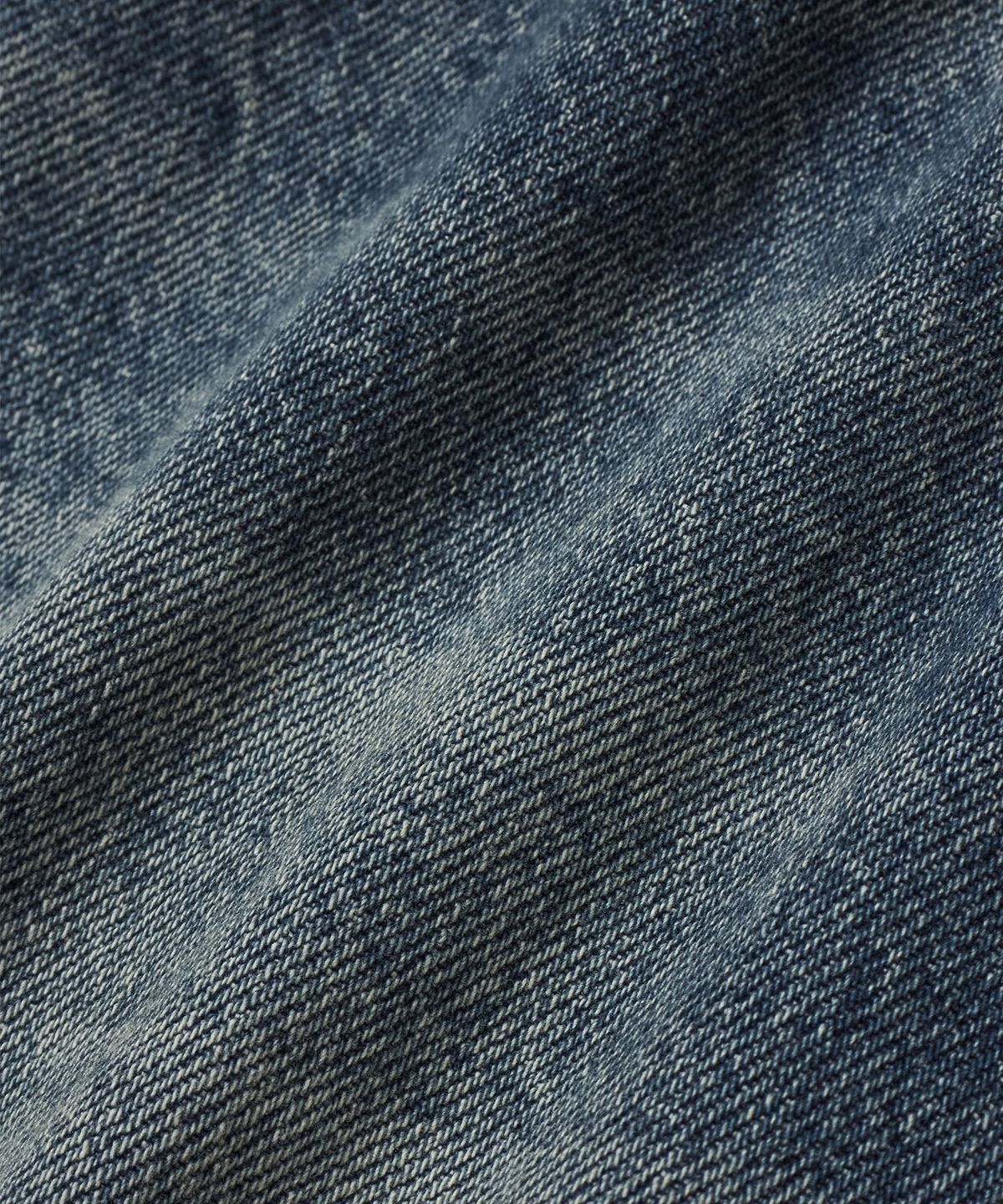 아모우(AMOU) ESSENTIAL FLARED DENIM PANTS