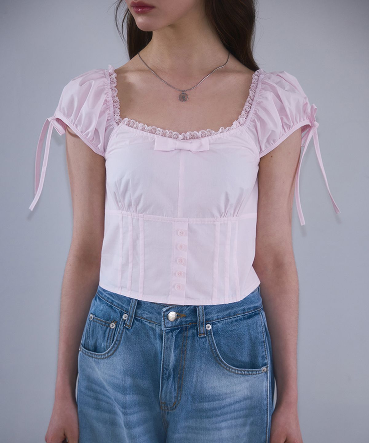 로제프란츠(ROSEFRANTZ) Ribbon Pintuck Crop Blouse [Pink]