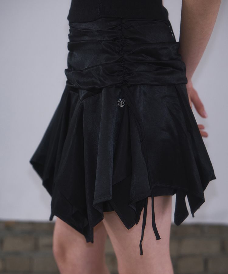 [RoseFrantz]Strap Shirring Mini Skirt ★大人気★ MUSINSA | ROSÉ FRANTZ Strap Shirring Mini Skirt [Black]