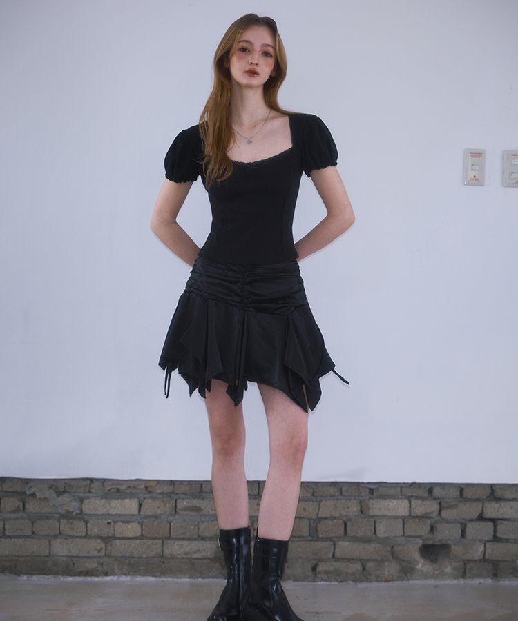 [RoseFrantz]Strap Shirring Mini Skirt ★大人気★ MUSINSA | ROSÉ FRANTZ Strap Shirring Mini Skirt [Black]