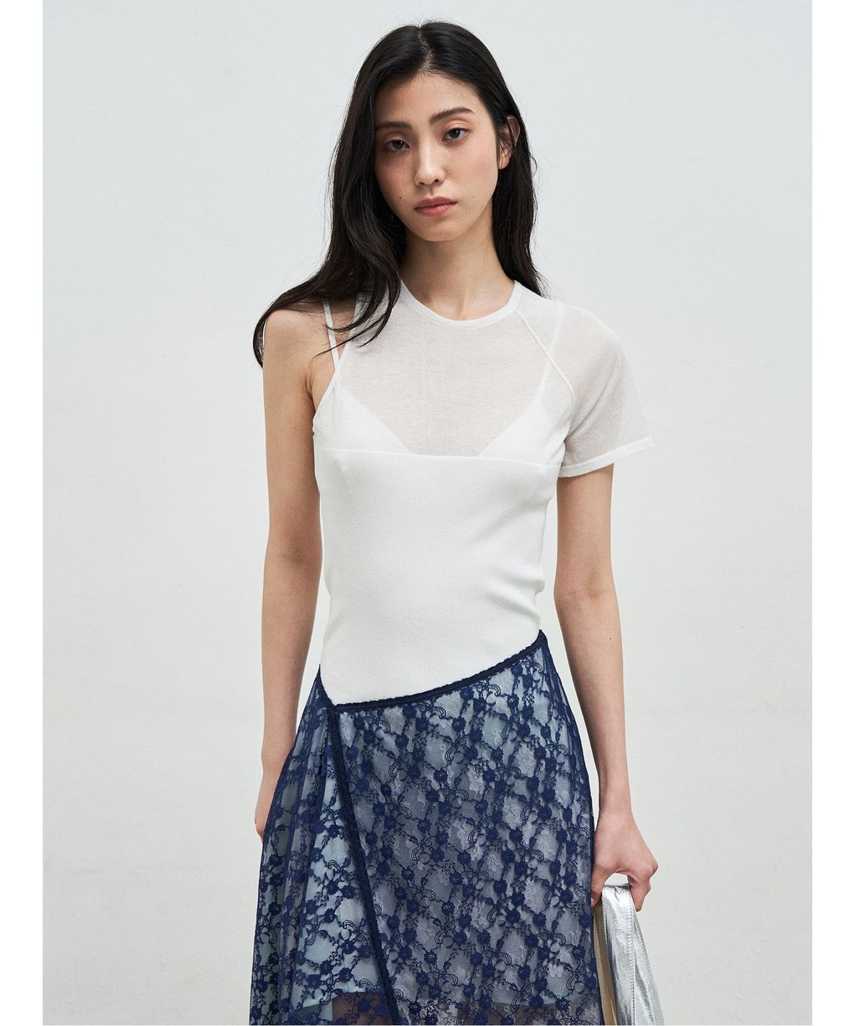 앙개(ANGGAE) Asymmetrical Tube Top  Ivory