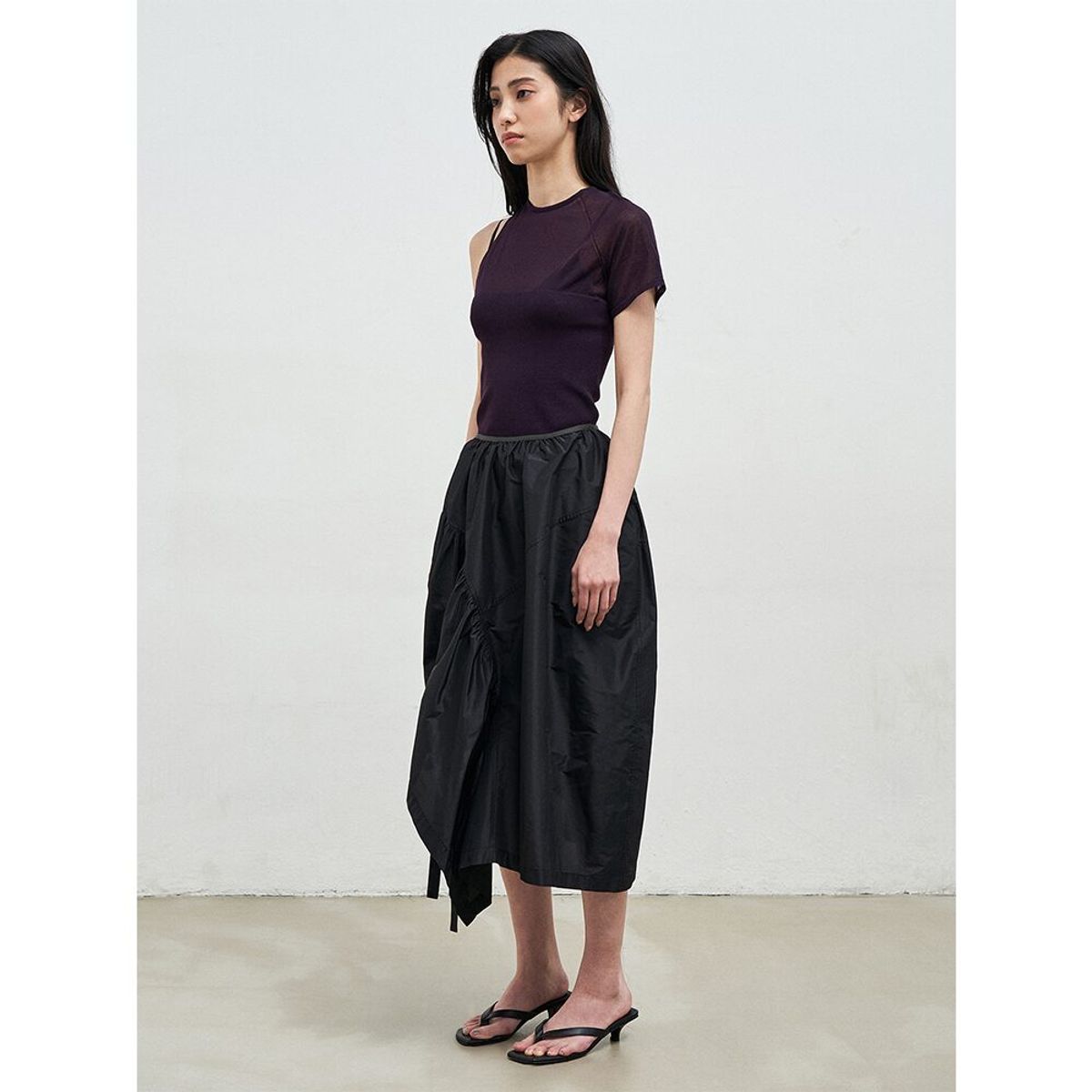 앙개(ANGGAE) Asymmetrical Tube Top  Violet