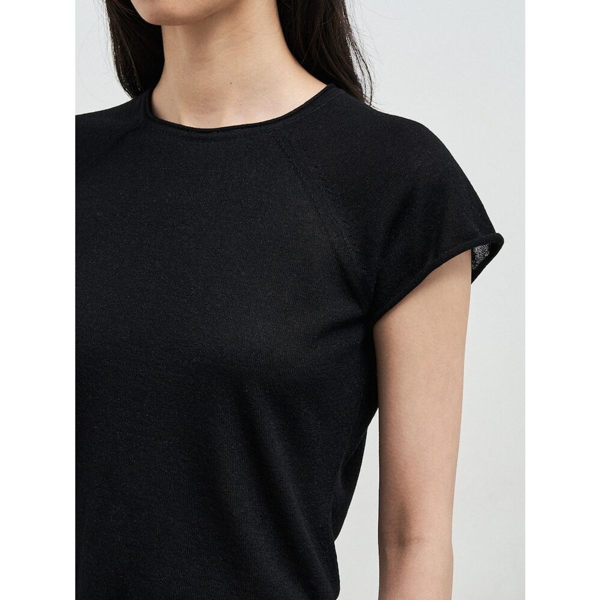 앙개(ANGGAE) Basic Fine Knit TShirt  Black