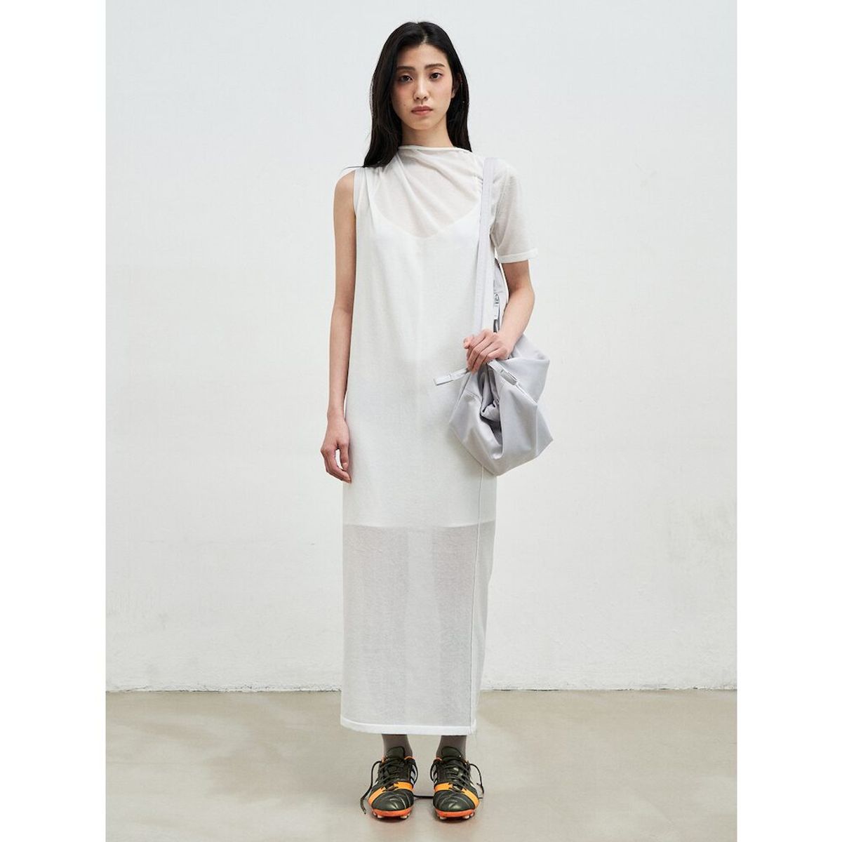 앙개(ANGGAE) Draped Asymmetrical Knit Dress  Ivory