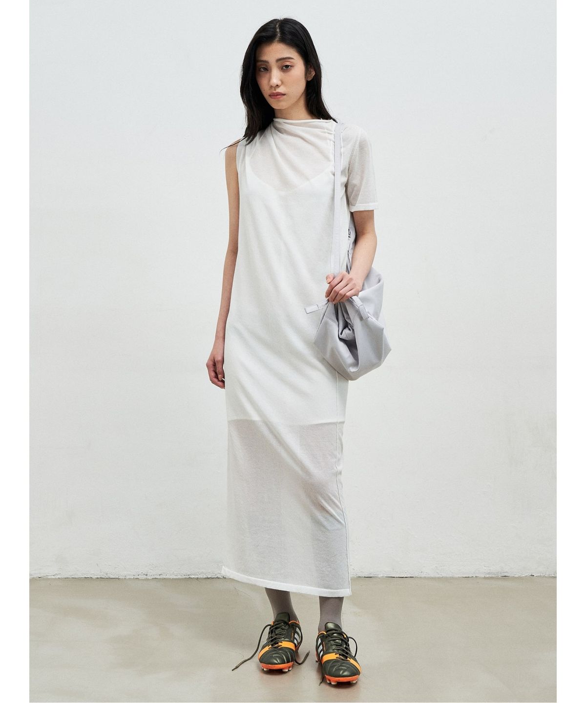앙개(ANGGAE) Draped Asymmetrical Knit Dress  Ivory