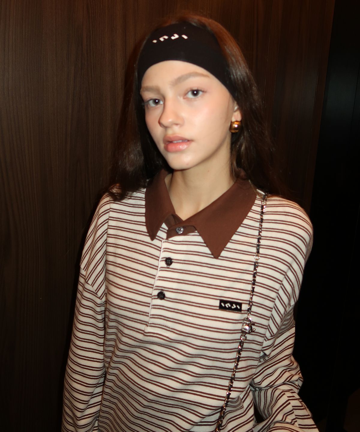 인지액티브(INJIACTIVE) Small Logo PK T-Shirt 브라운
