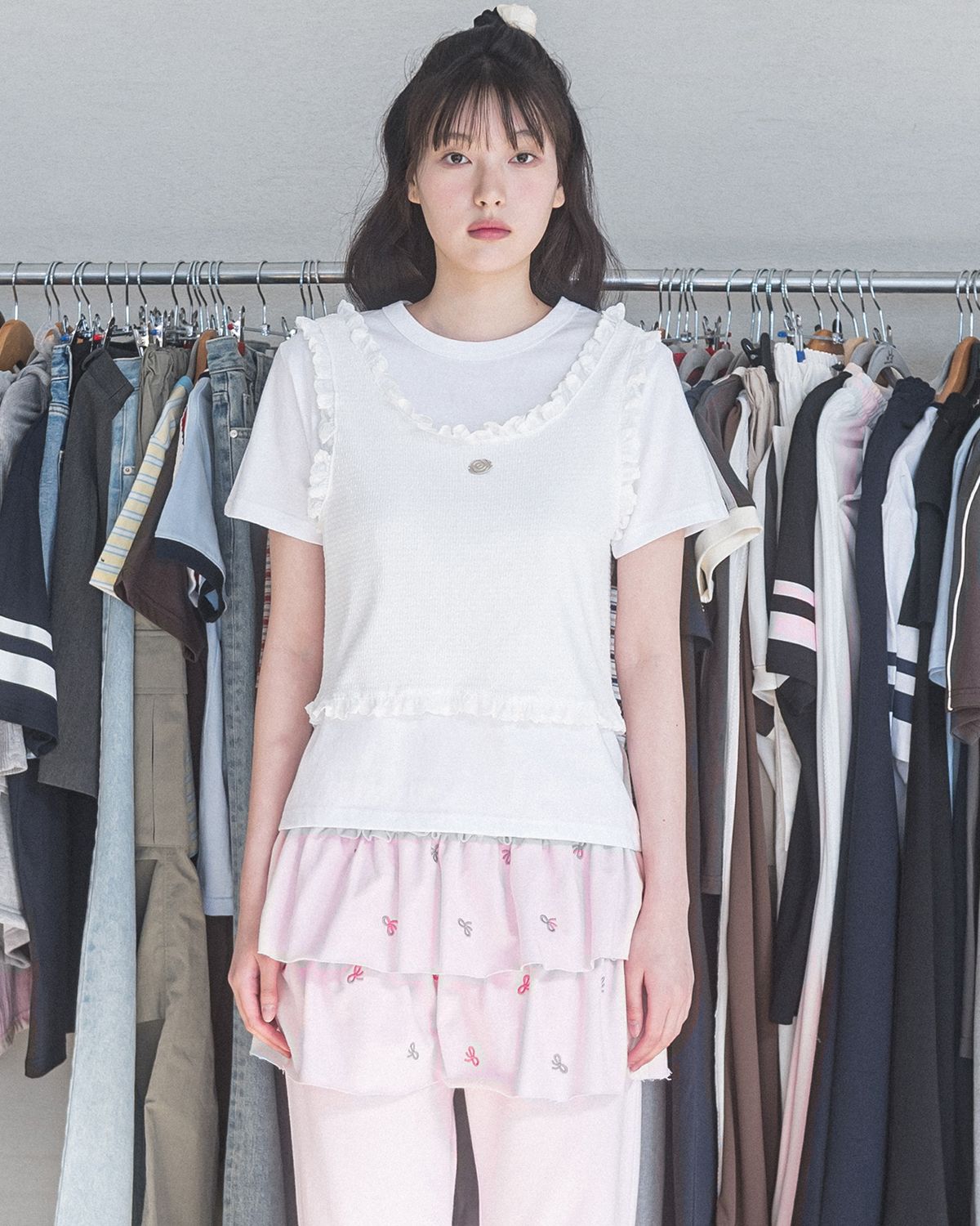 해비즘(HAVISM) LAYERED LACE SLEEVELESS(WHITE)