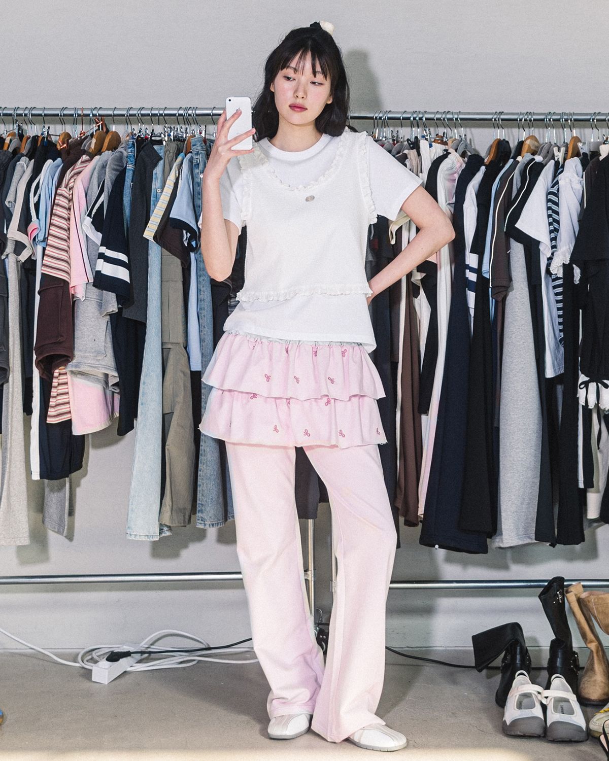 해비즘(HAVISM) LAYERED LACE SLEEVELESS(WHITE)