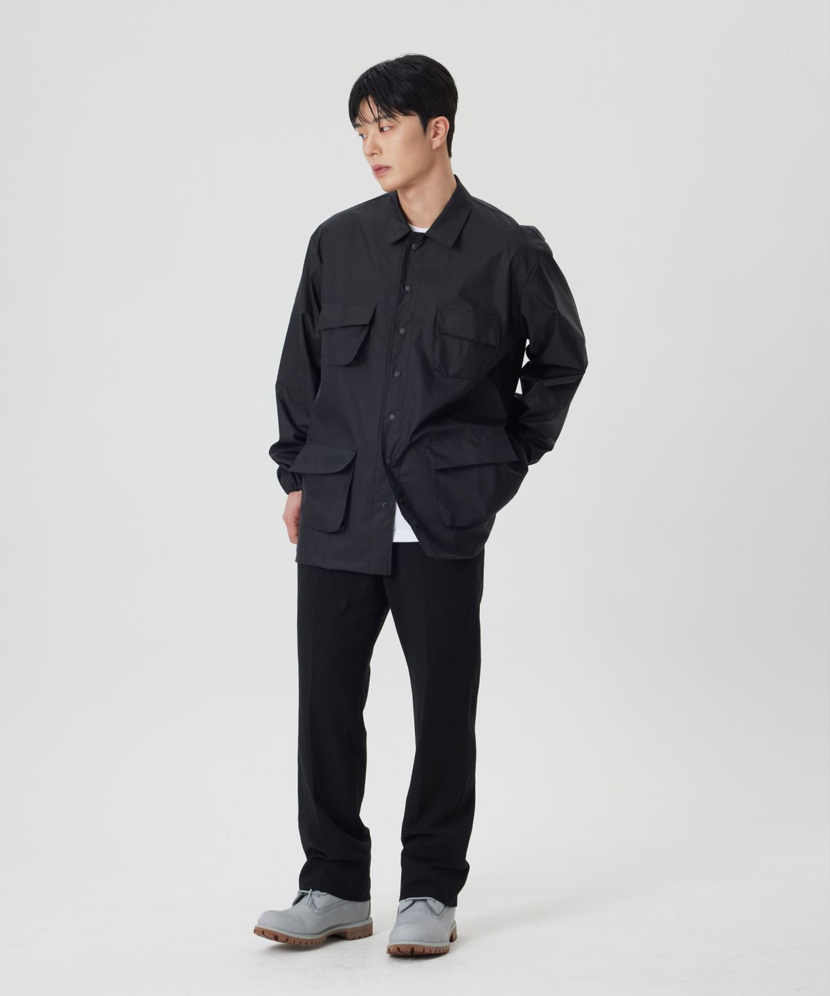 수달컴퍼니(SOODALCOMPAMY) 오픈 백 워크셔츠 블랙
