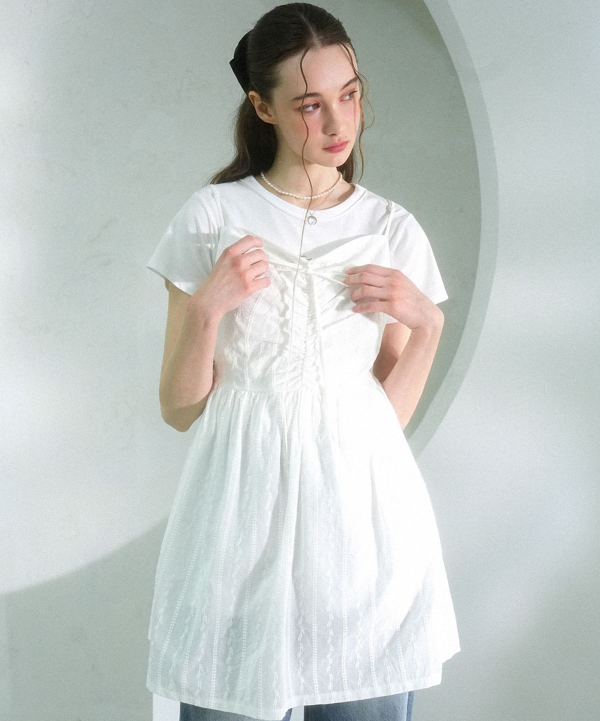 비바셔스(VIVACIOUS) Melissa Punching Mini Sleeveless Dress - 2COL