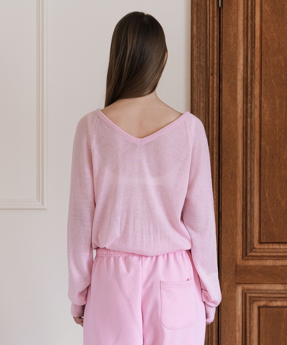 인지액티브(INJIACTIVE) See-through Metal logo Sleeve knit 핑크