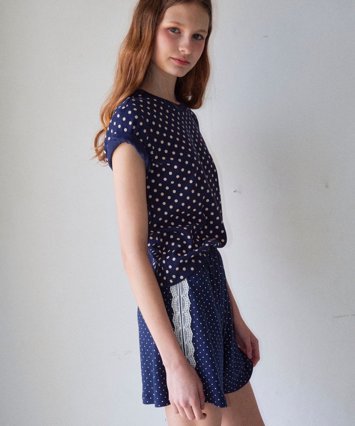 로긴 앤 로지(ROGIN N ROSIE) Dot Detailed Side Race Shorts Navy