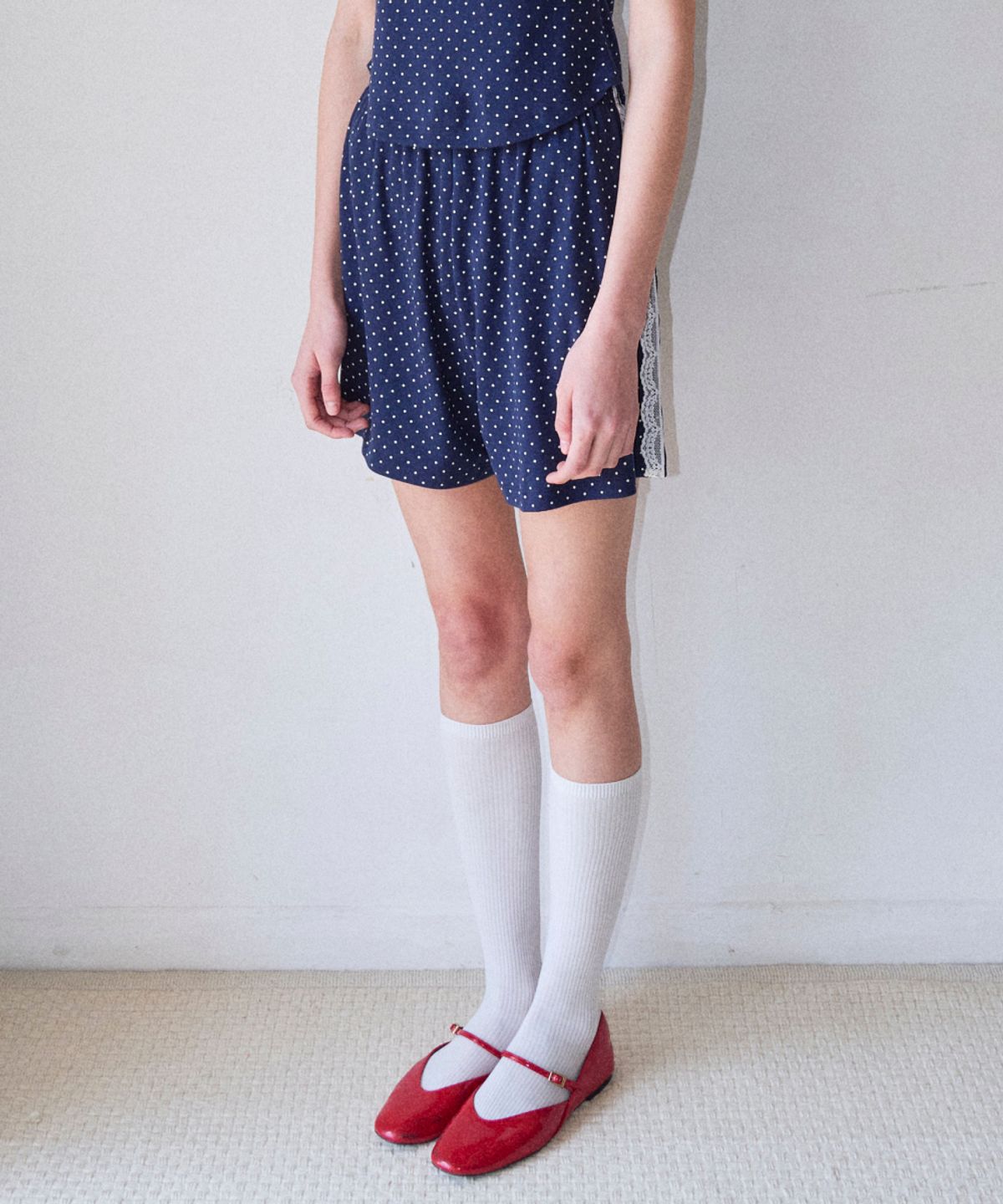 로긴 앤 로지(ROGIN N ROSIE) Dot Detailed Side Race Shorts Navy
