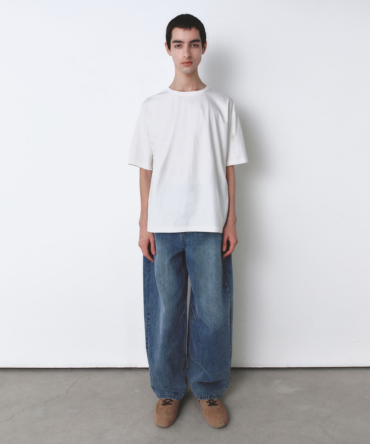 인사일런스(INSILENCE) 백프린트 심볼 티셔츠 OFF WHITE