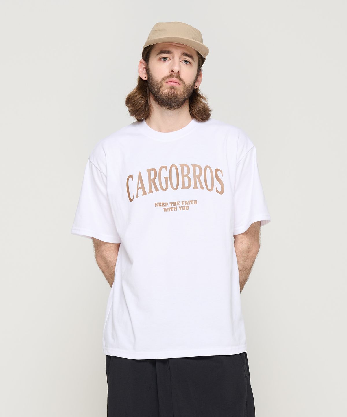카고브로스(CARGOBROS) 아치 로고 오버 반팔티 (화이트)