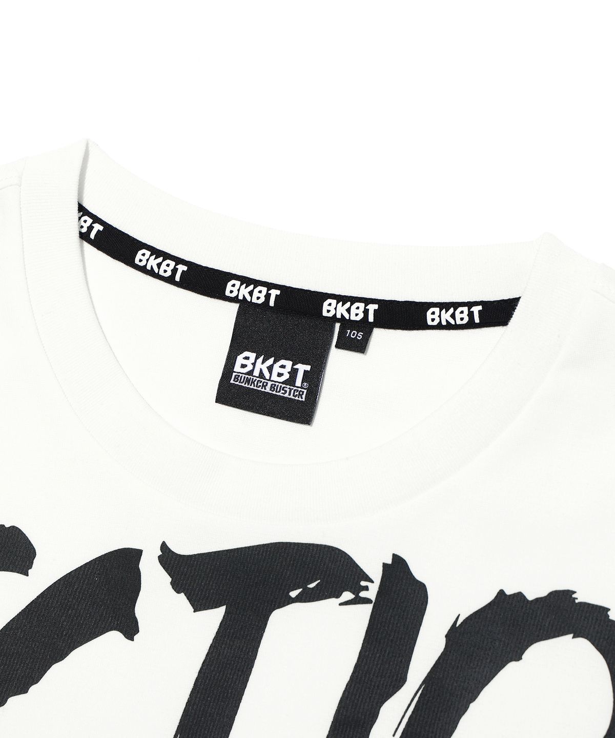 벙커버스터(BUNKERBUSTER) 빅 레터링 반팔티 OFF WHITE (MP2TU263-001)