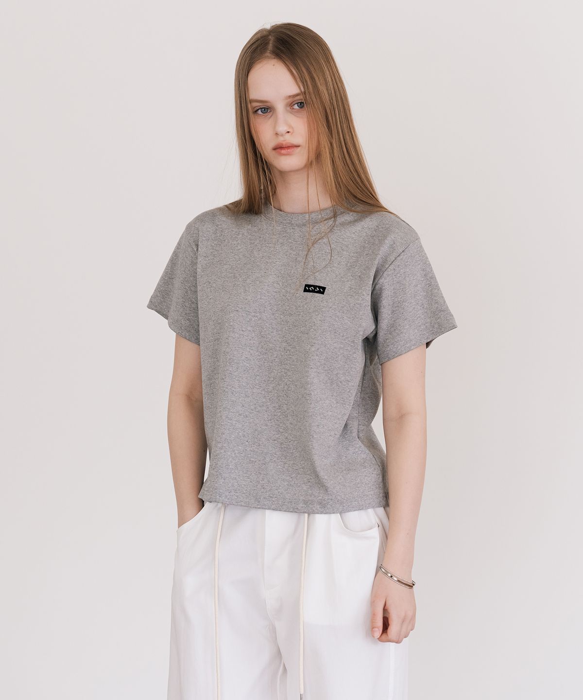 인지액티브(INJIACTIVE) Small Logo tee 그레이