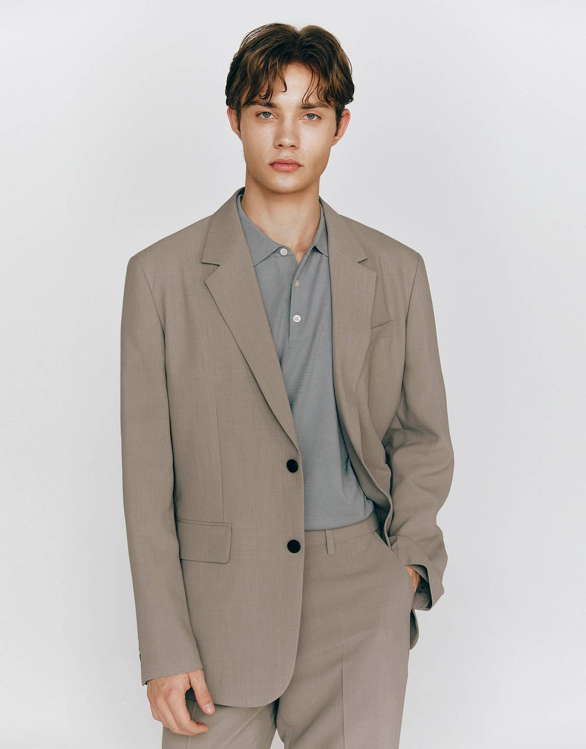 컨셉원(CONCEPTS1ONE) 폴리 레귤러핏 블레이저 10075521/075521 [2color]