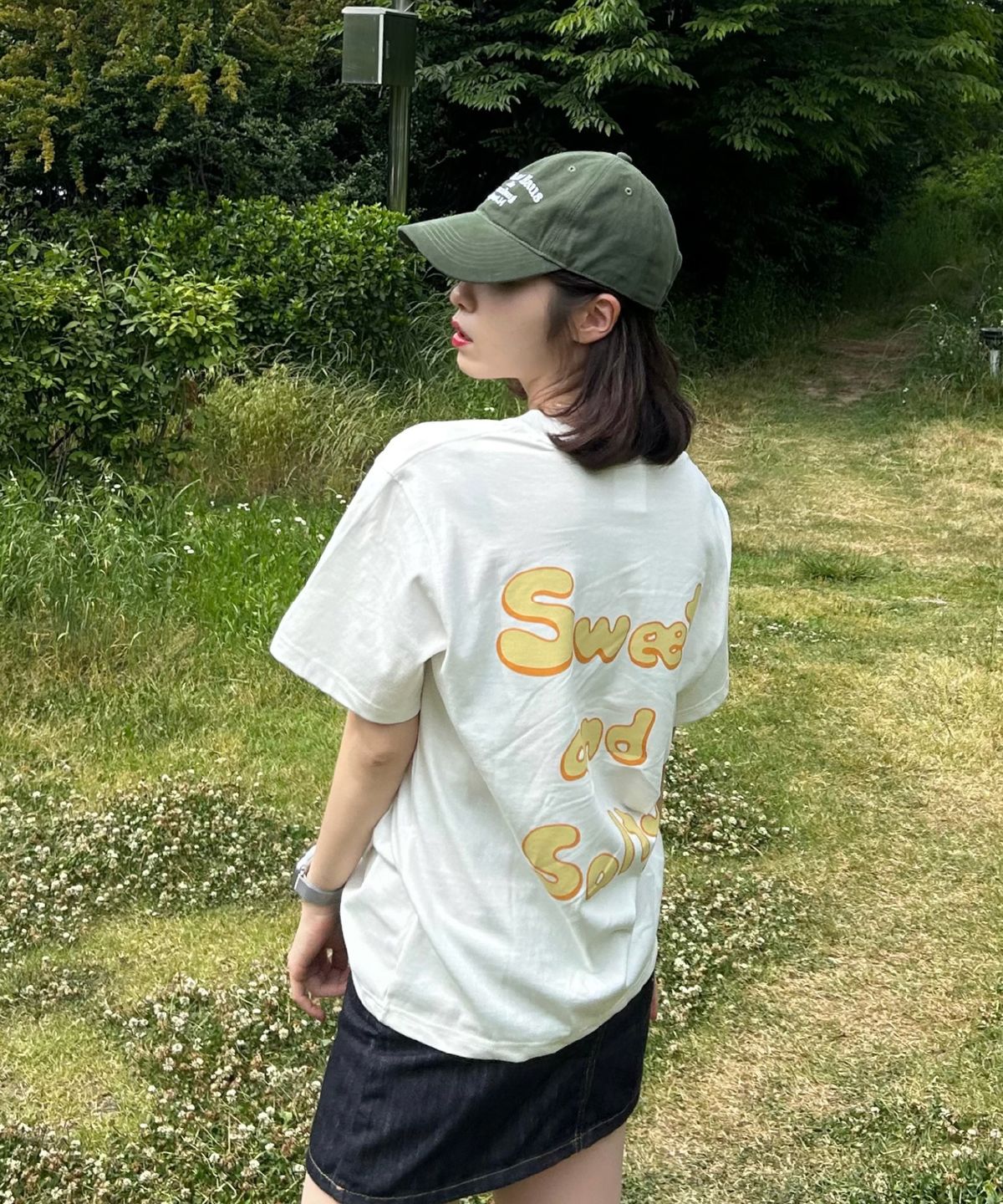 페너터스(PENETUS) 레터링 나염 코튼 반팔 화이트 티셔츠