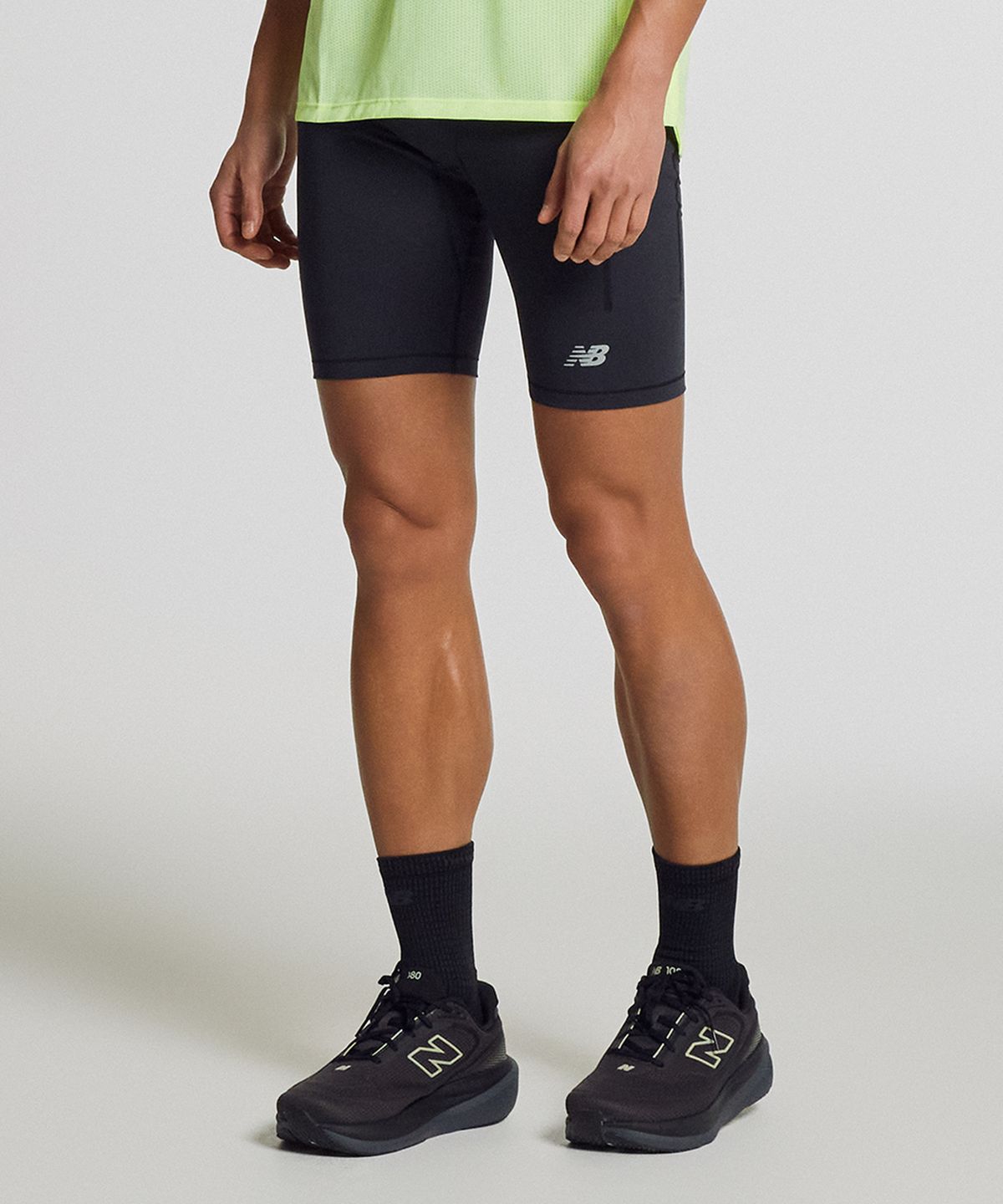 뉴발란스(NEW BALANCE) NBNSG46201 / MEN RC 포켓 9인치 하프레깅스 (BLACK)