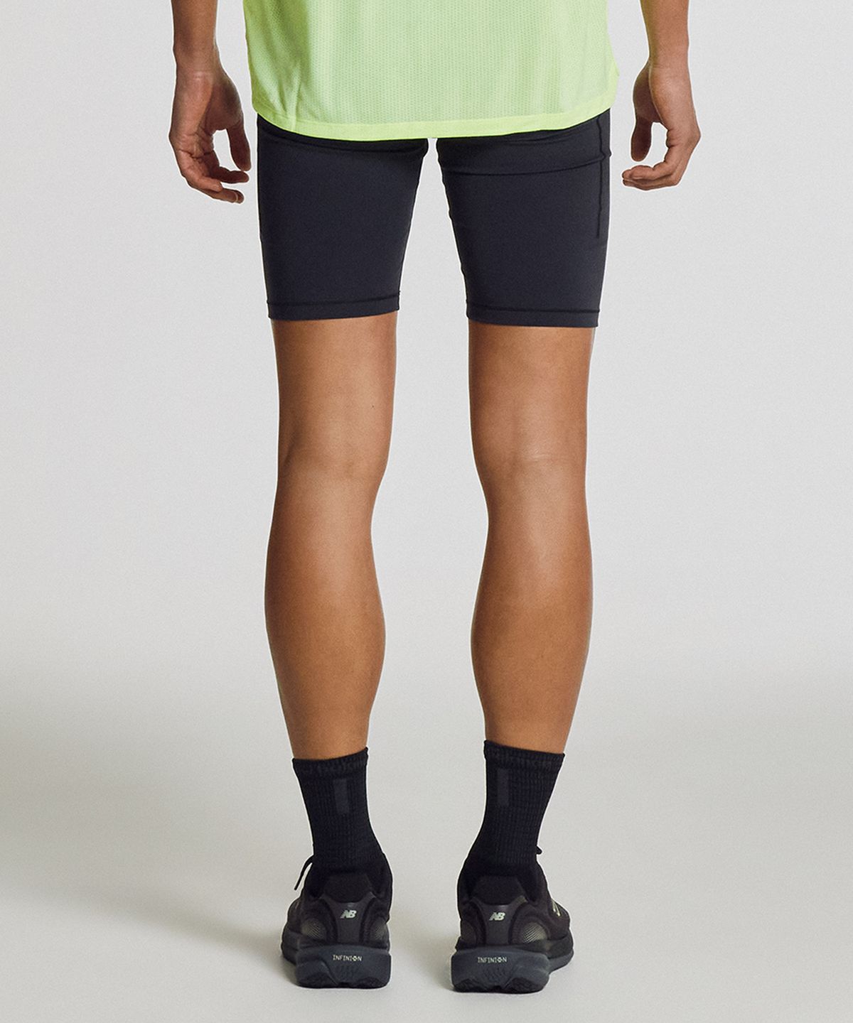뉴발란스(NEW BALANCE) NBNSG46201 / MEN RC 포켓 9인치 하프레깅스 (BLACK)